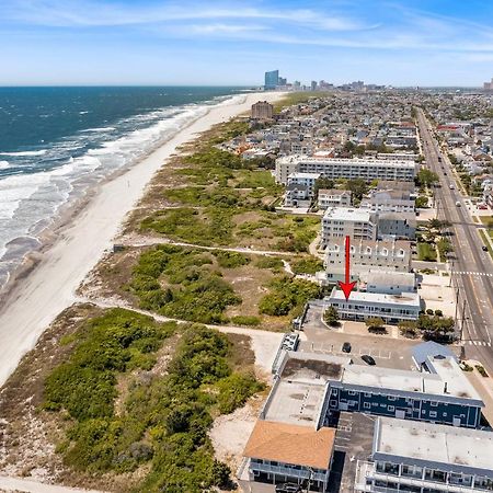 As Close As It Gets: Less Than 1 Min Walk! Brigantine Luaran gambar